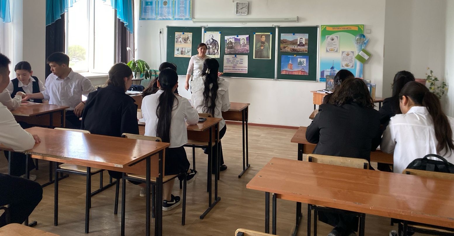 Абай қазақ руханиятының шамшырағы