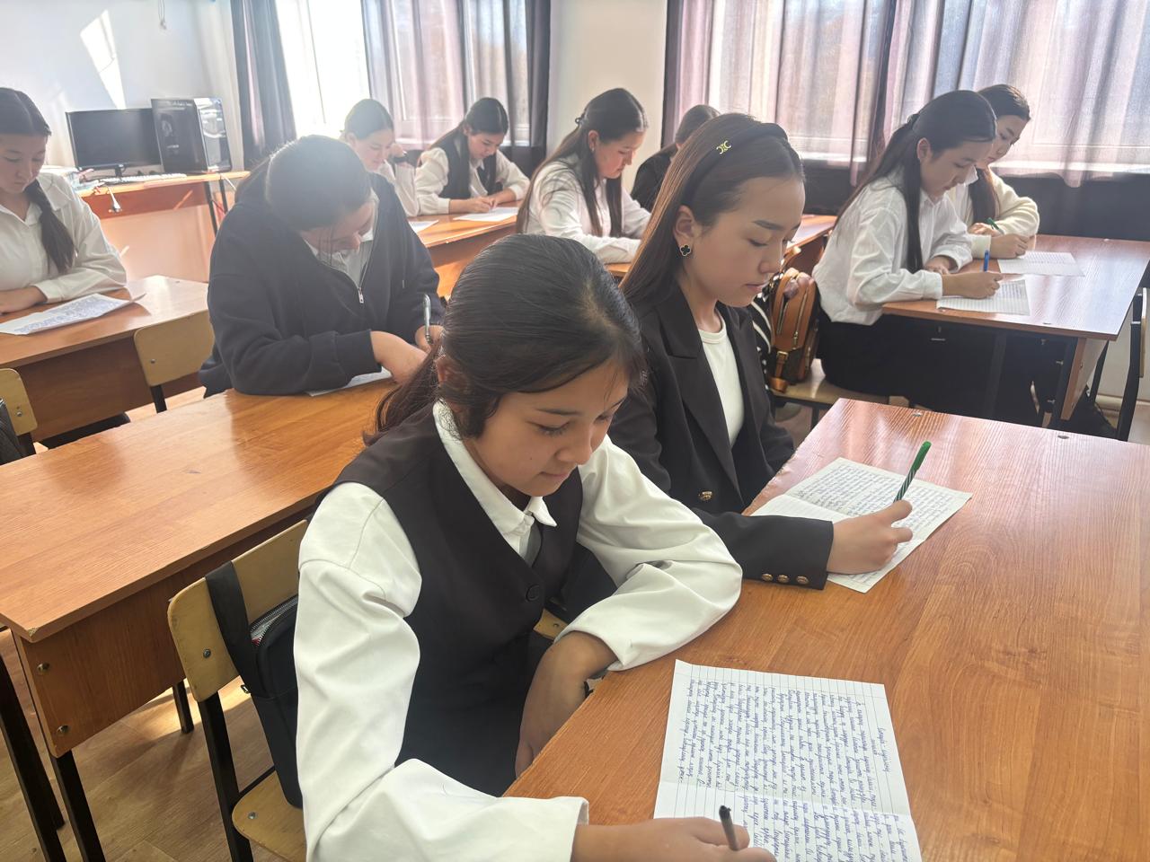 «Елтаңба-елдігімнің айғағы» эссе жазу байқауы